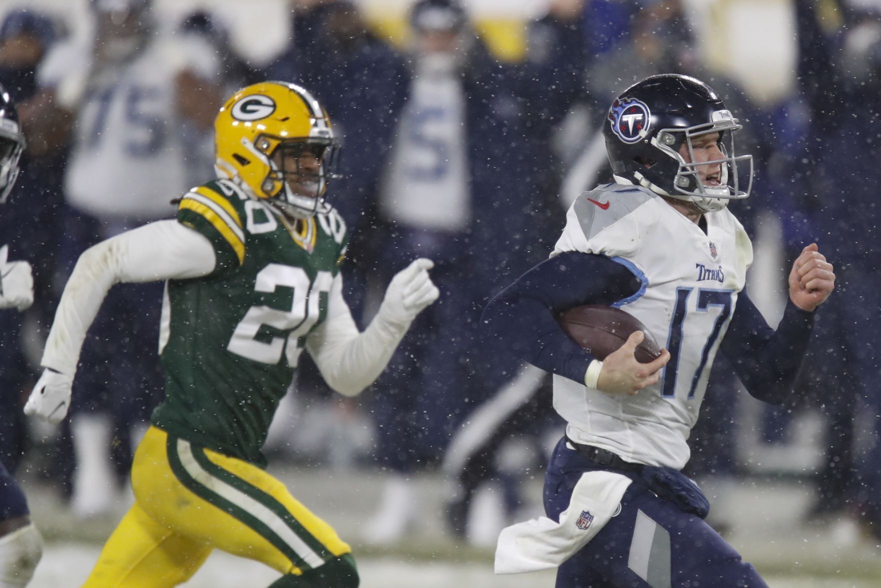 Packers 40, Titans 14